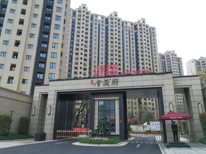 寧波江東金茂府停車場1.jpg