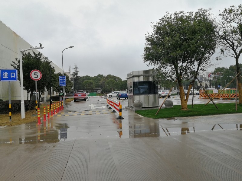 寧波機場員工停車場.jpg
