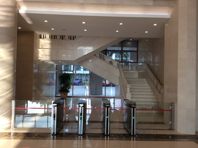 佛山招商銀行通道閘3.jpg